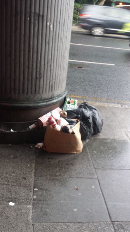 Amiens_St_nr_Connolly_Station_&_NorthStar_Hotel_D1_Sep_24_2015