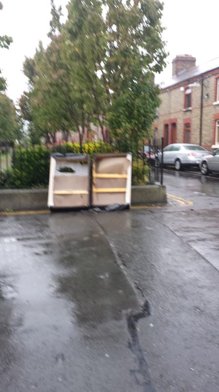 Halliday_Square_D7_Oct_05_2015