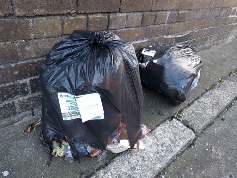 Norton's_Ave_D7_Aug_09_2017